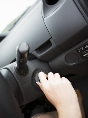 車検は依頼先によってコストを抑えられる