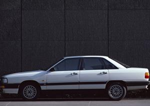 稲沢市で未使用車の軽自動車を探すなら